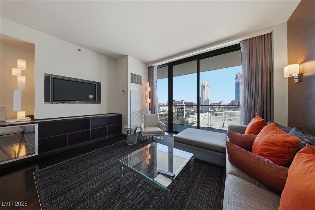 4381 West Flamingo Road 11308