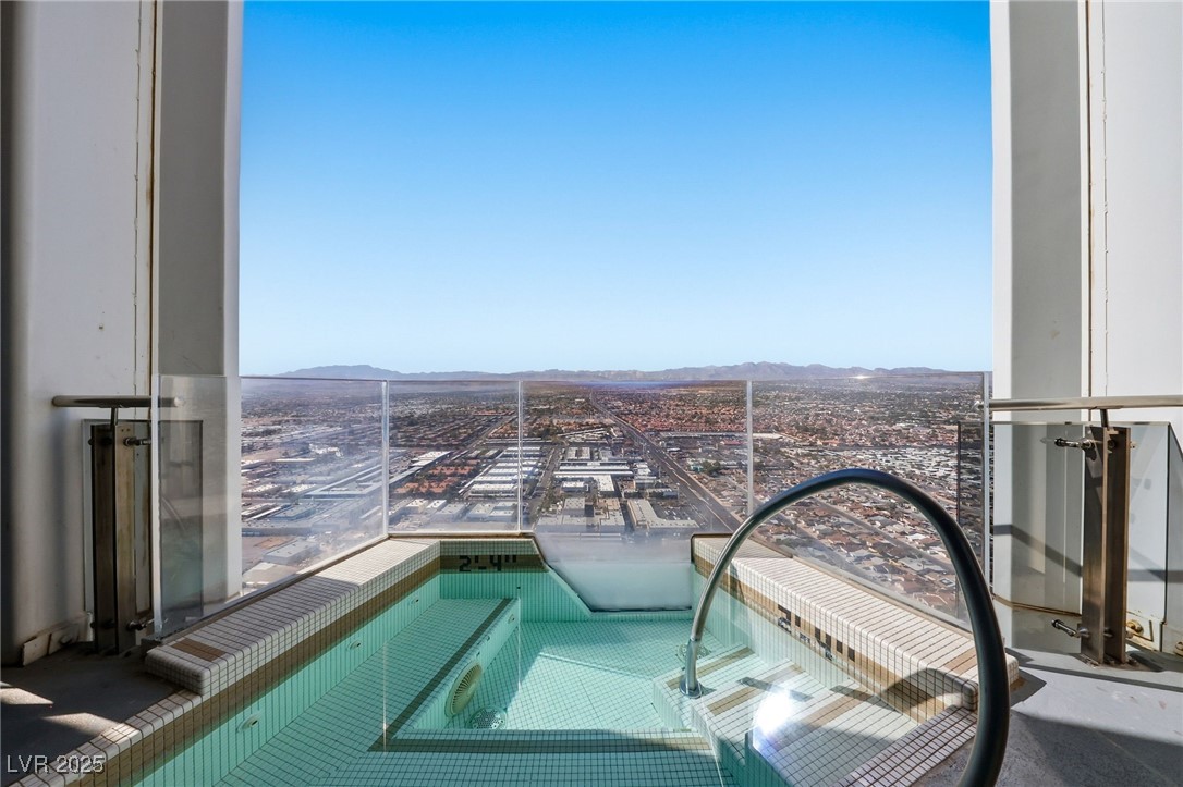 4381 West Flamingo Road 58301