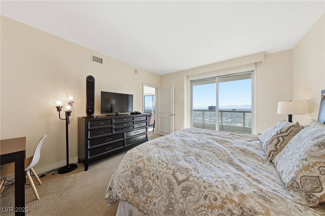 322 Karen Avenue 2001