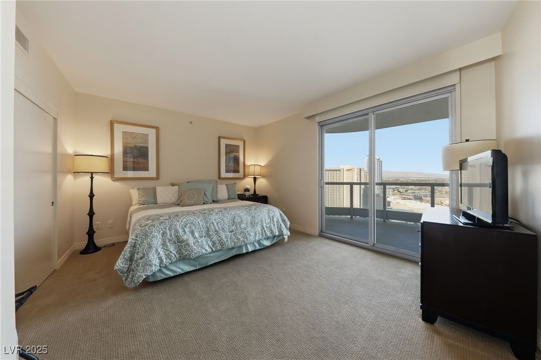 322 Karen Avenue 2001