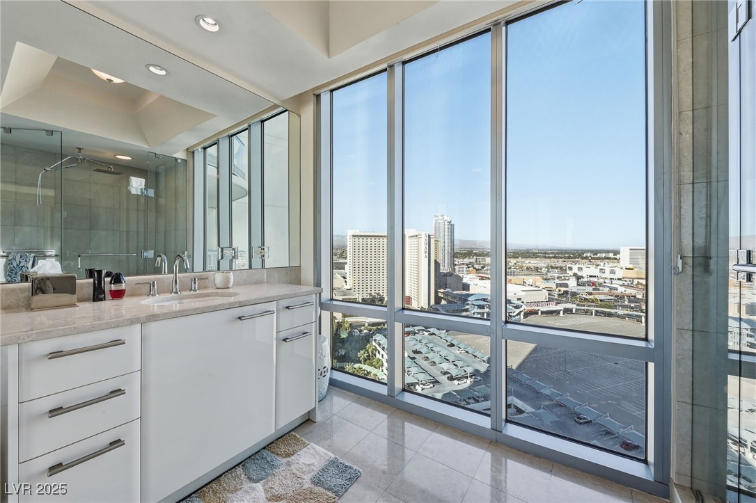 322 Karen Avenue 2001