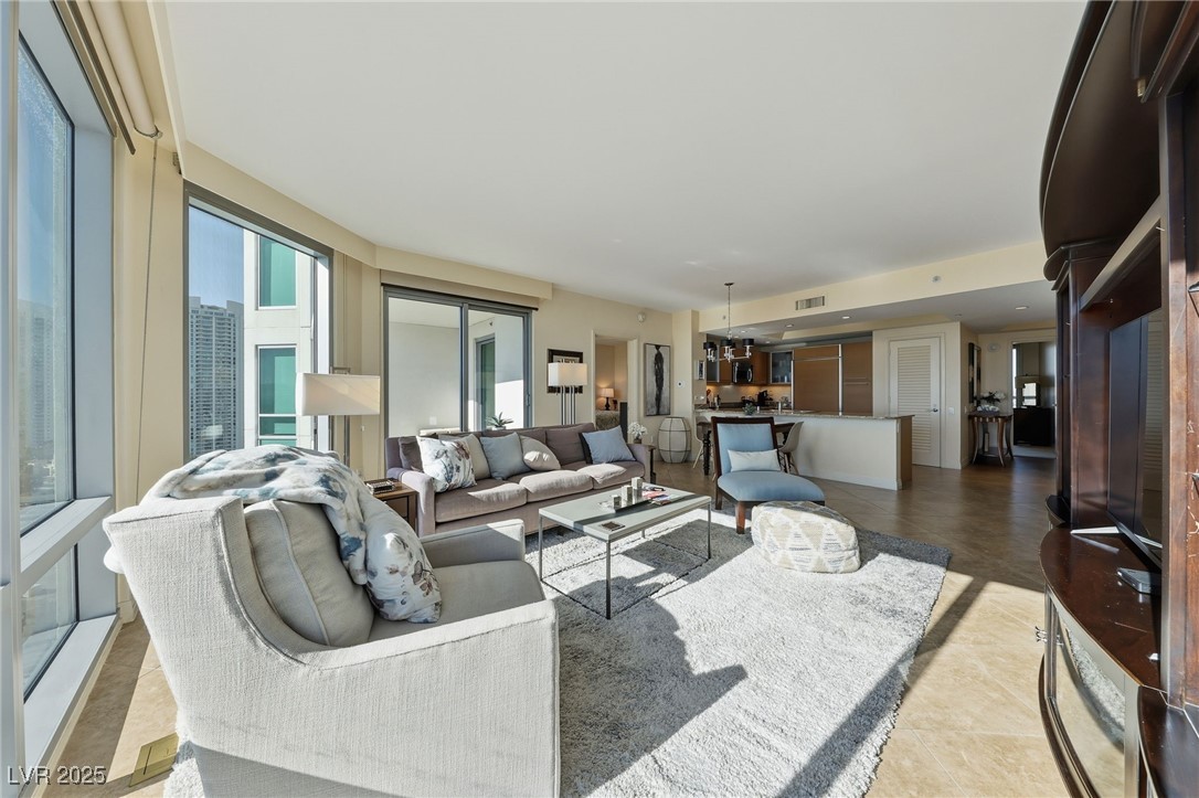 322 Karen Avenue 2001