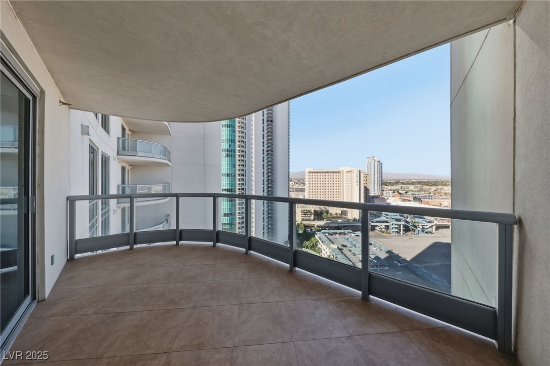 322 Karen Avenue 2001