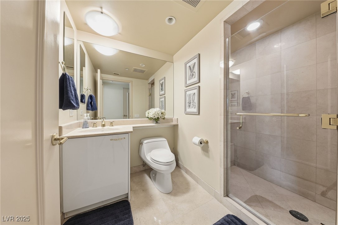 2747 Paradise Road 1205