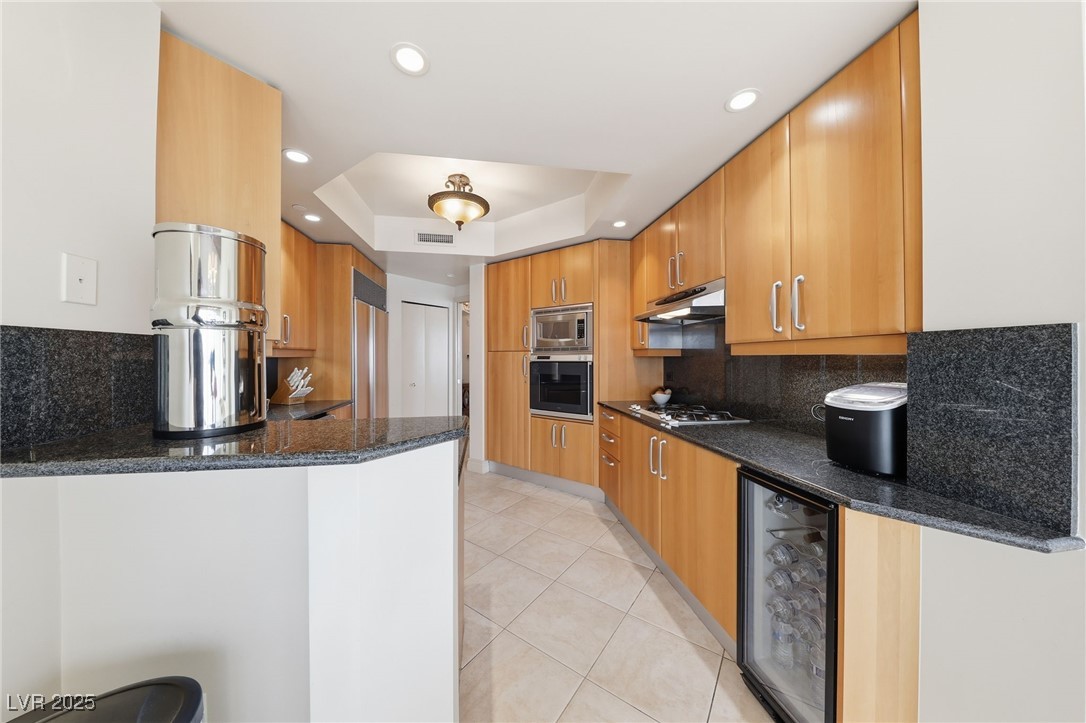 2747 Paradise Road 1205