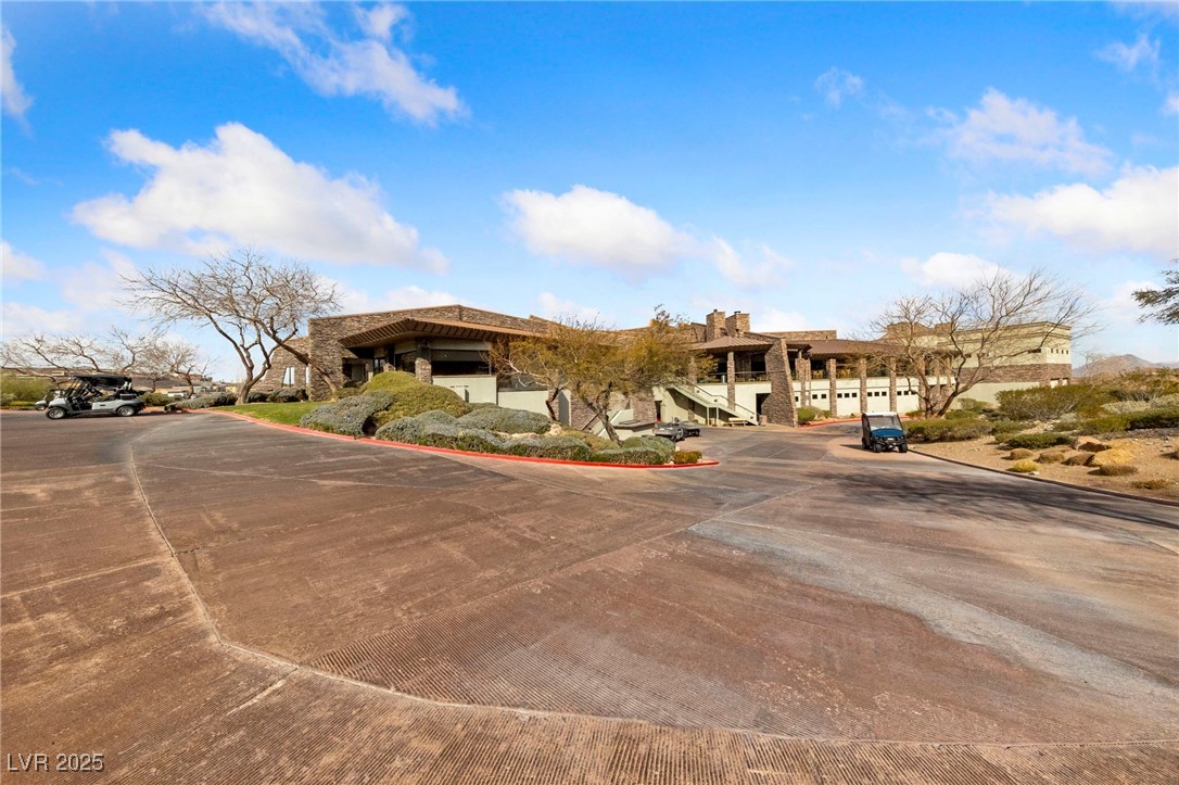 678 Dragon Point Drive