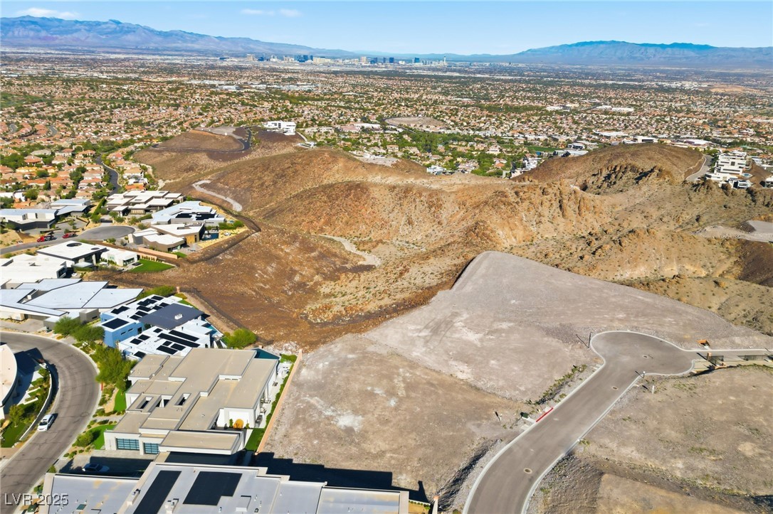 681 Dragon Point Drive