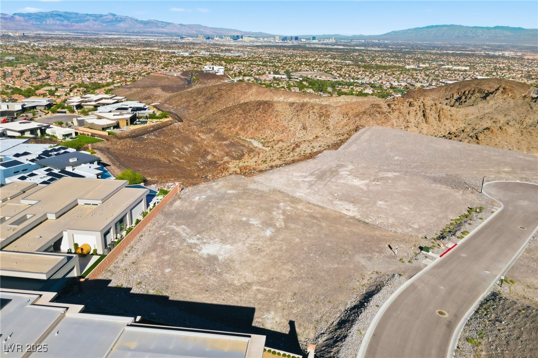 681 Dragon Point Drive