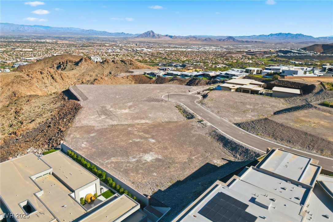 681 Dragon Point Drive