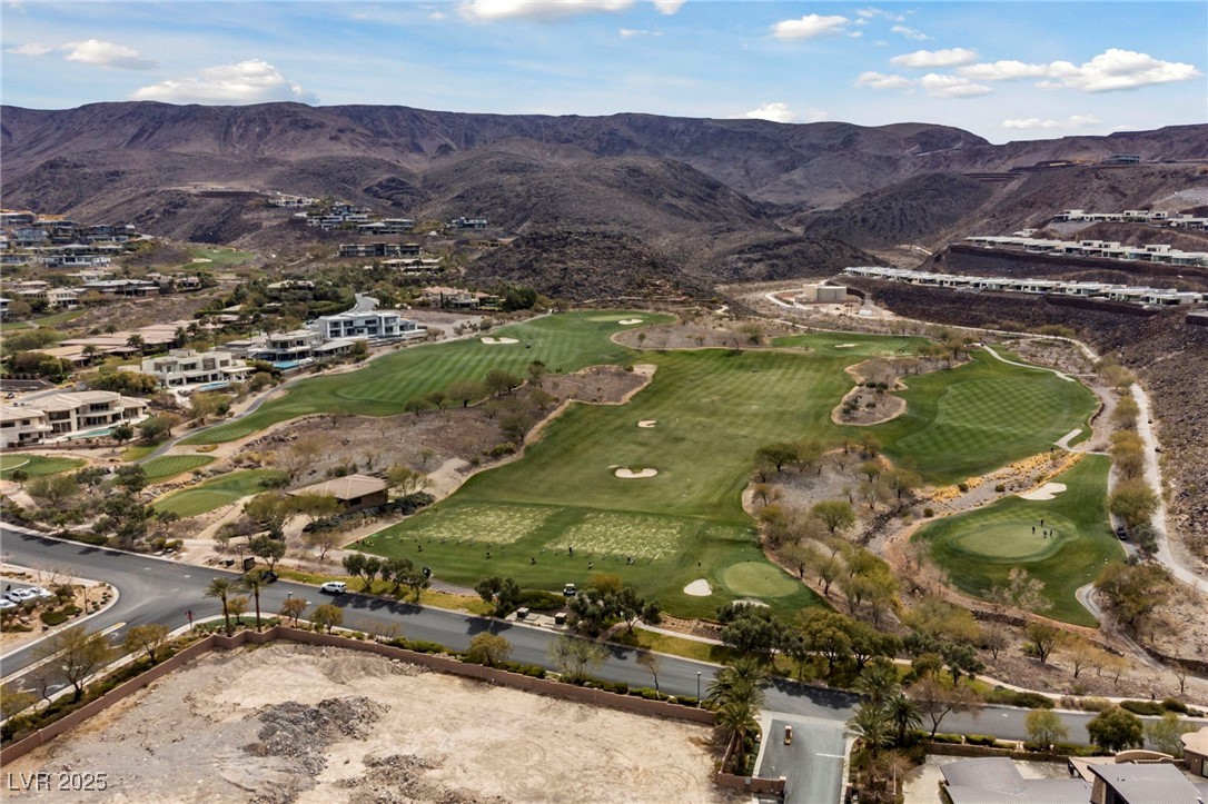 681 Dragon Point Drive