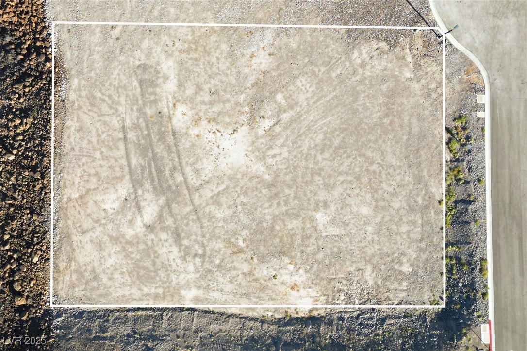 677 Dragon Point Drive