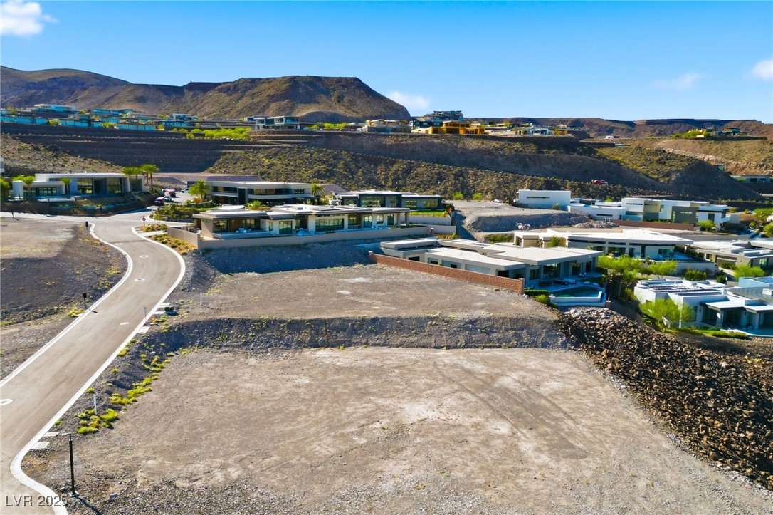 677 Dragon Point Drive