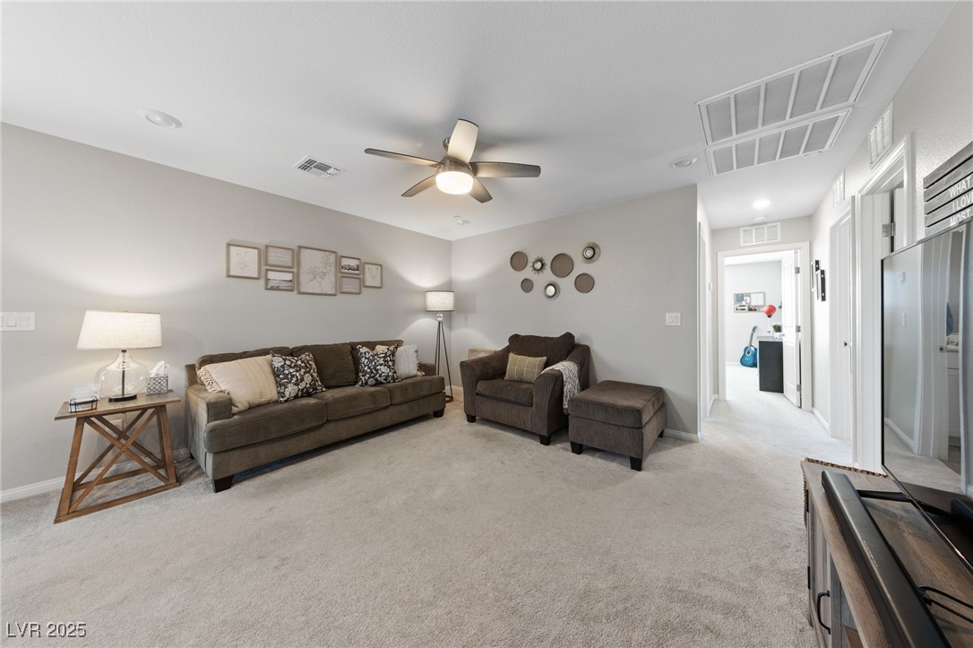 8422 Cabirolera Avenue