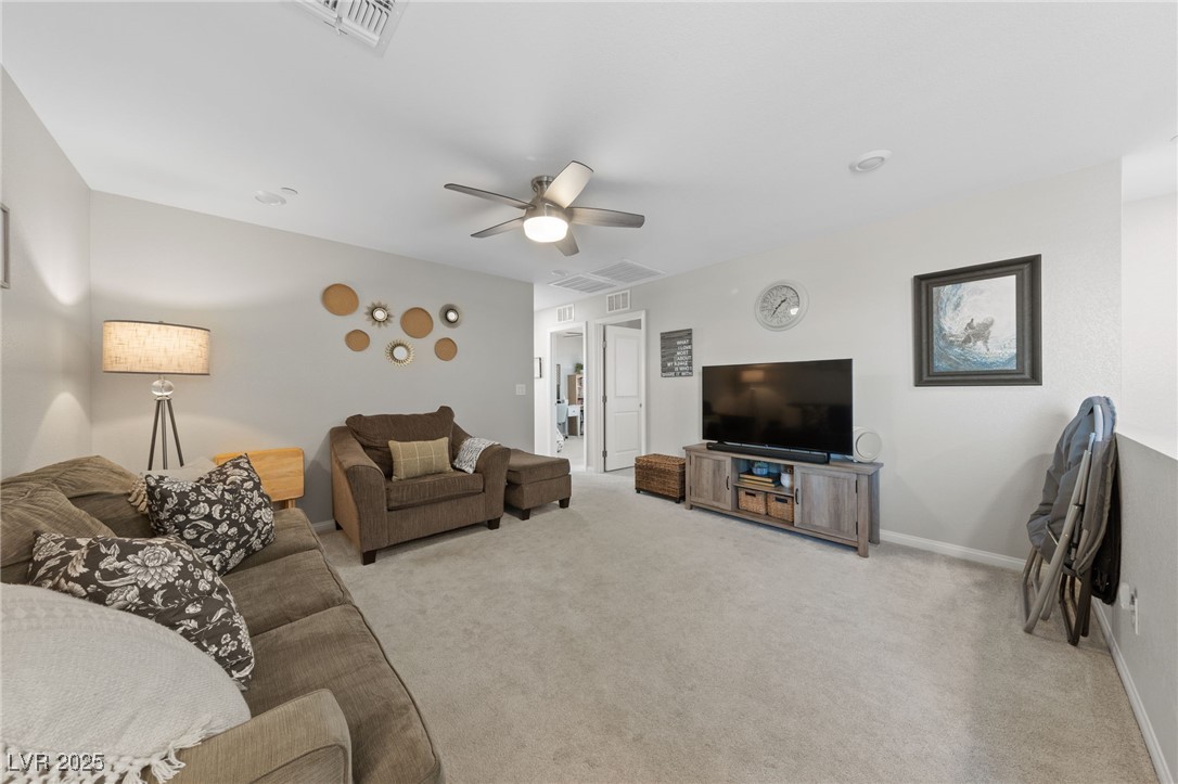 8422 Cabirolera Avenue