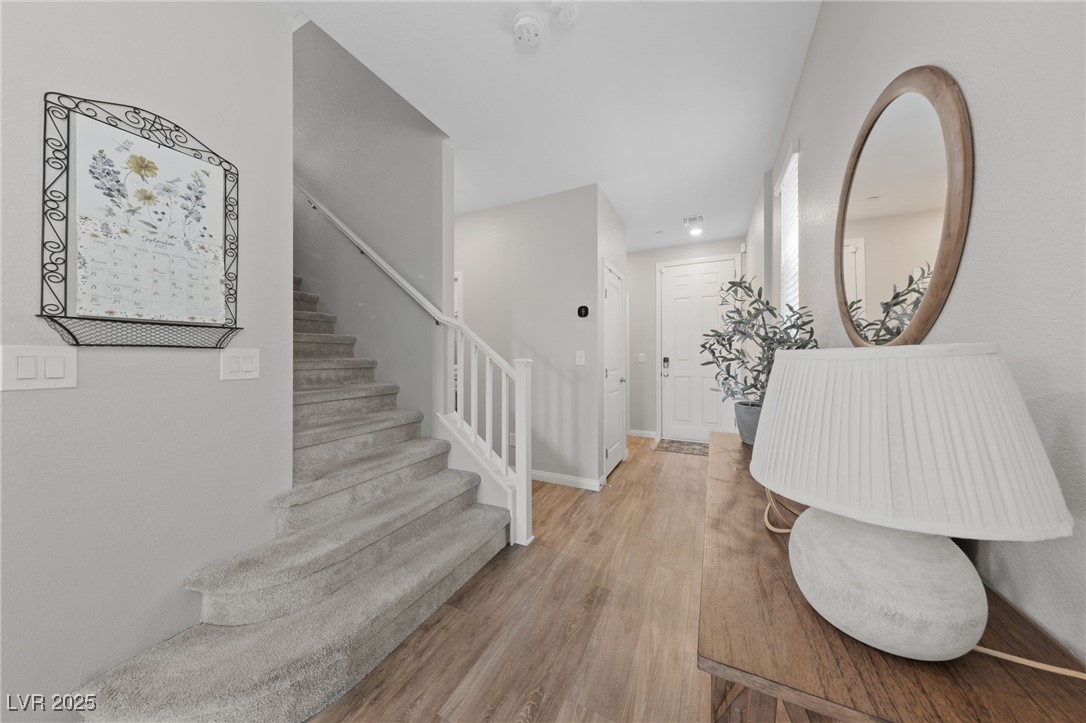 8422 Cabirolera Avenue