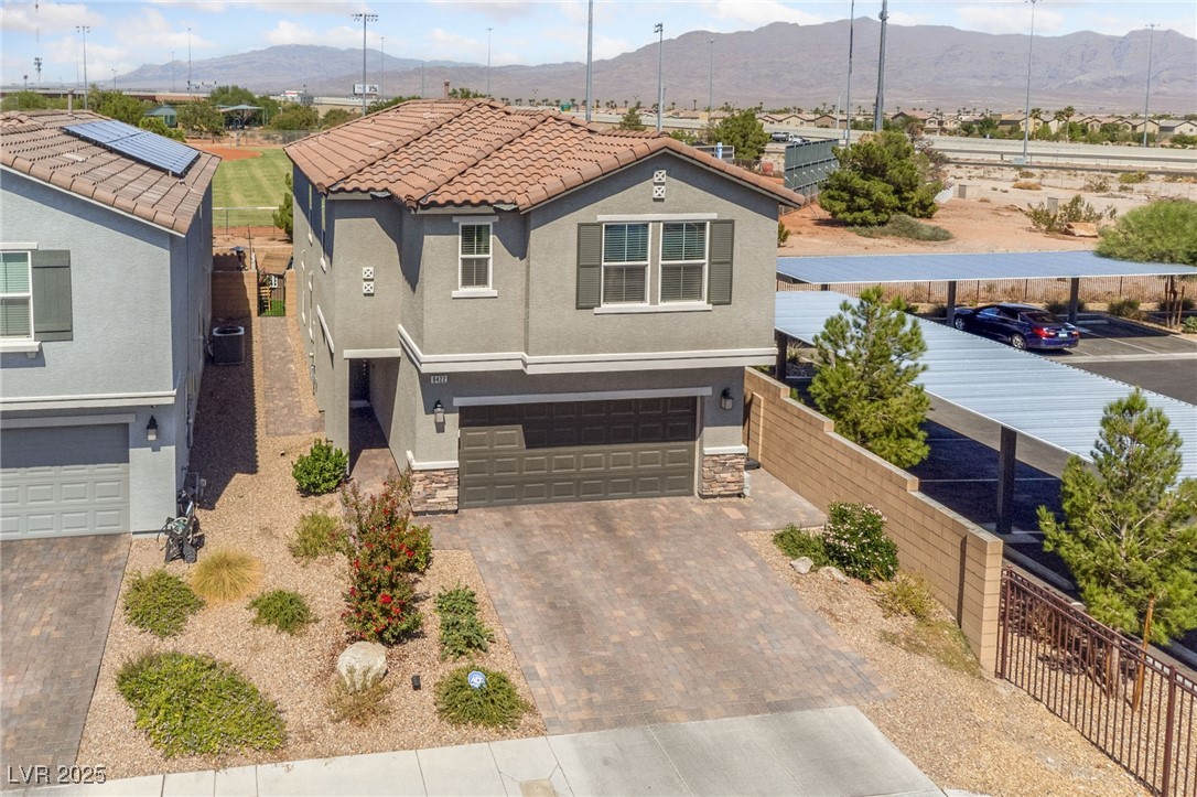 8422 Cabirolera Avenue