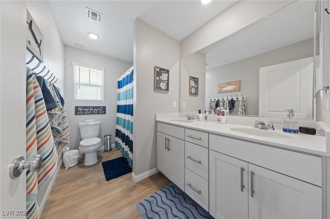 8422 Cabirolera Avenue