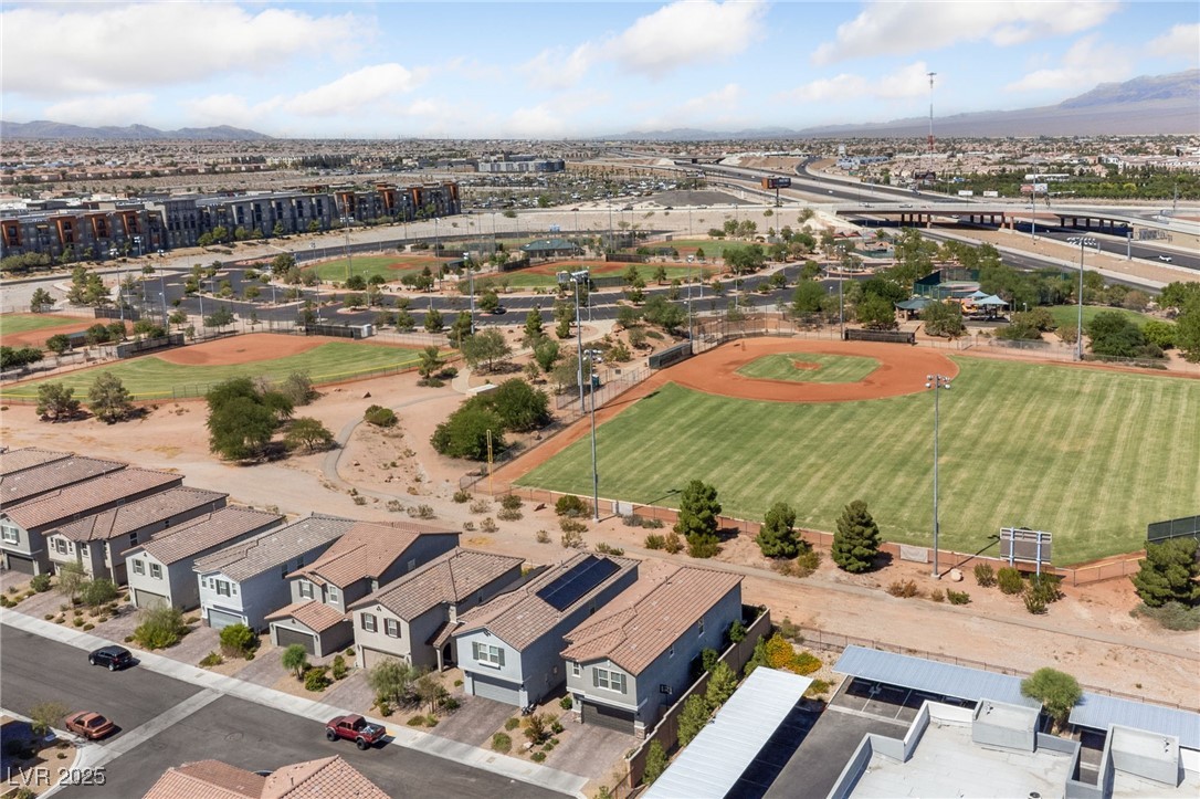 8422 Cabirolera Avenue