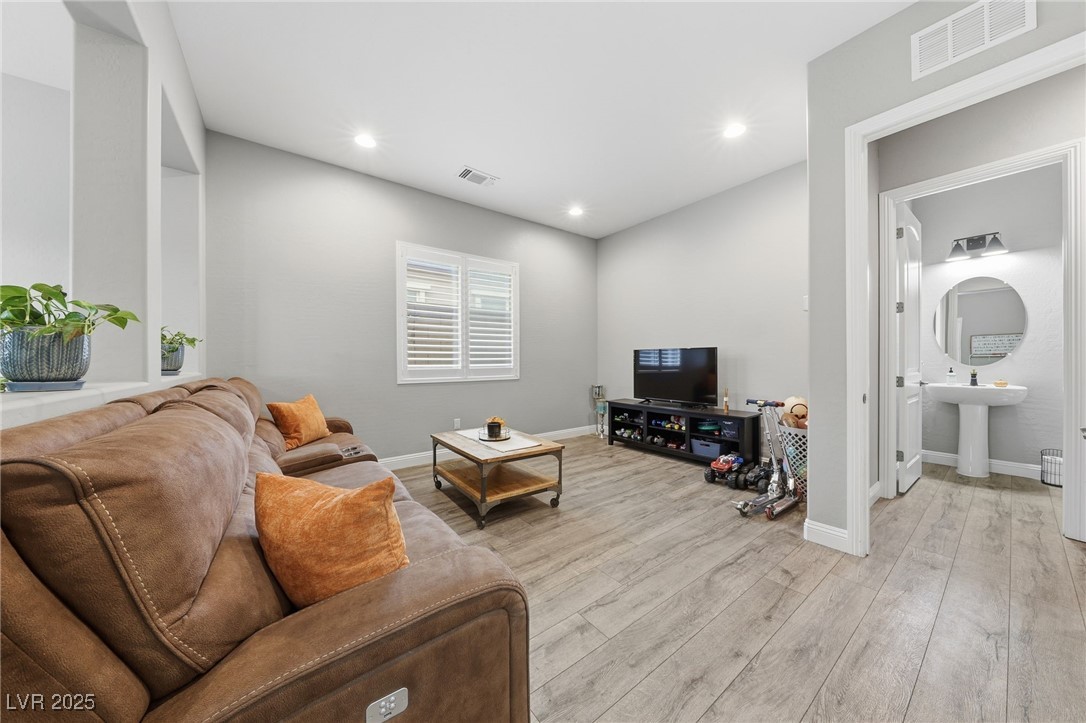 3443 Royal Fortune Drive