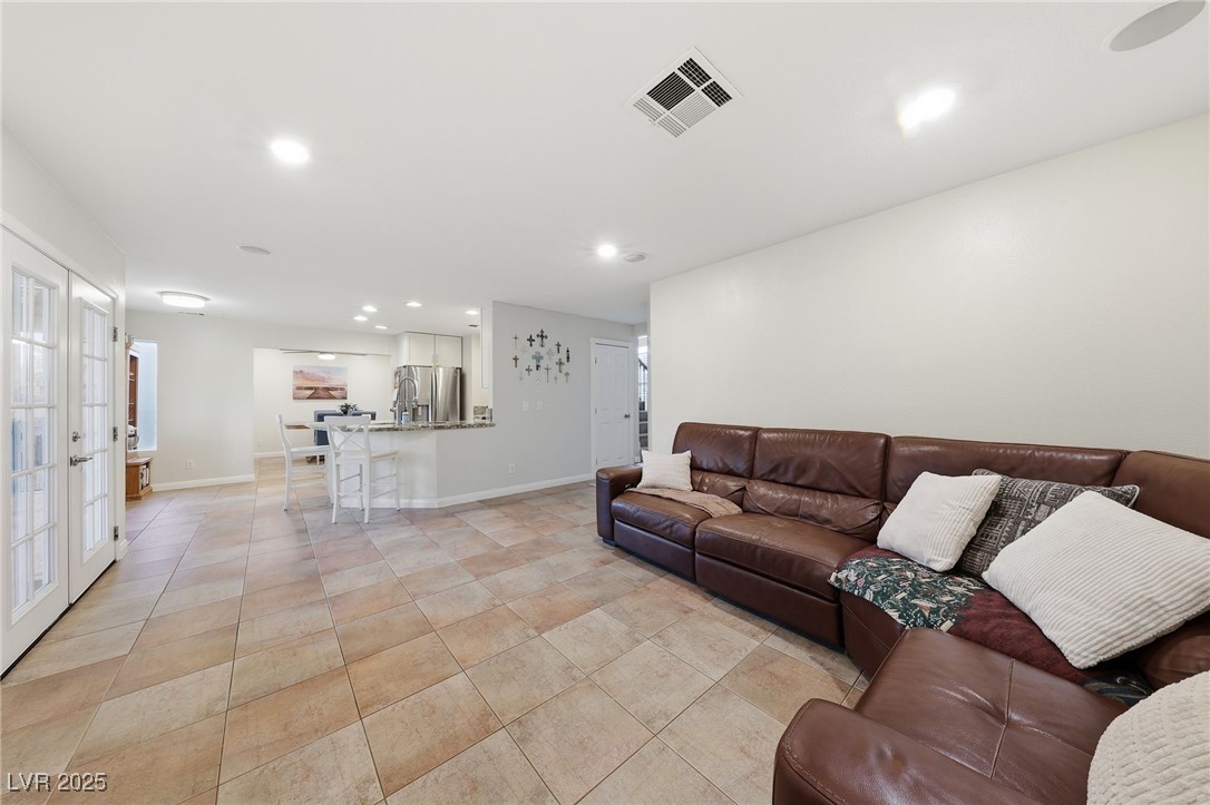 9429 Abalone Way