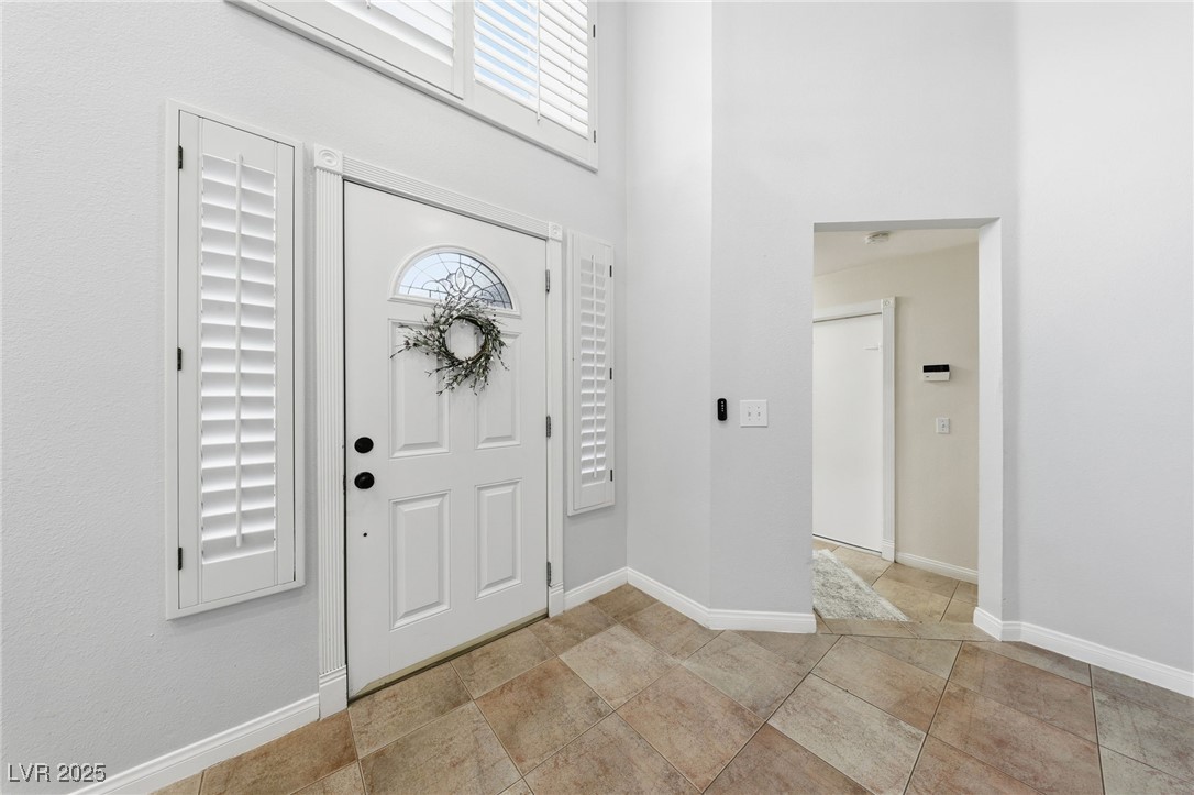 9429 Abalone Way