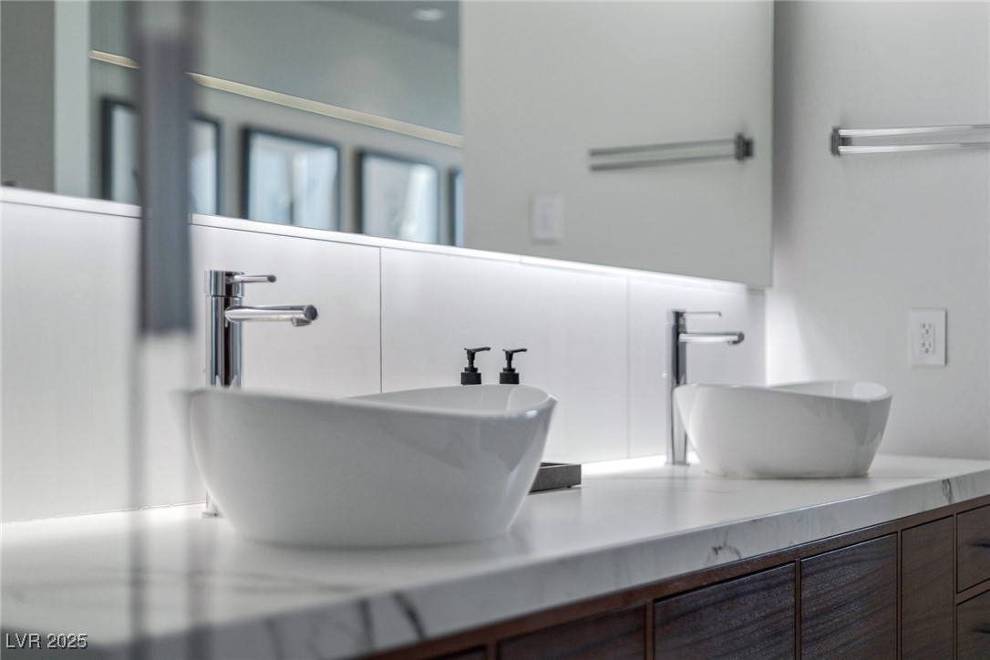 3750 Las Vegas Boulevard 4307