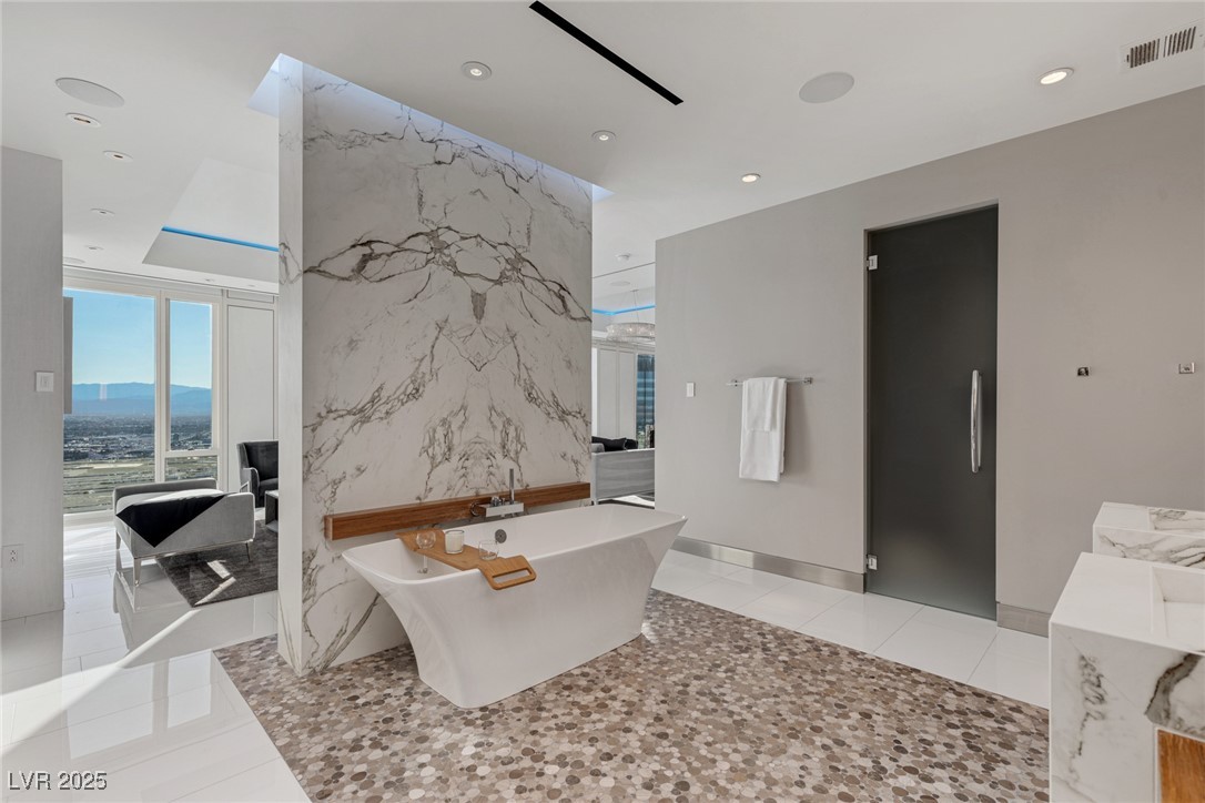 3750 Las Vegas Boulevard 4307