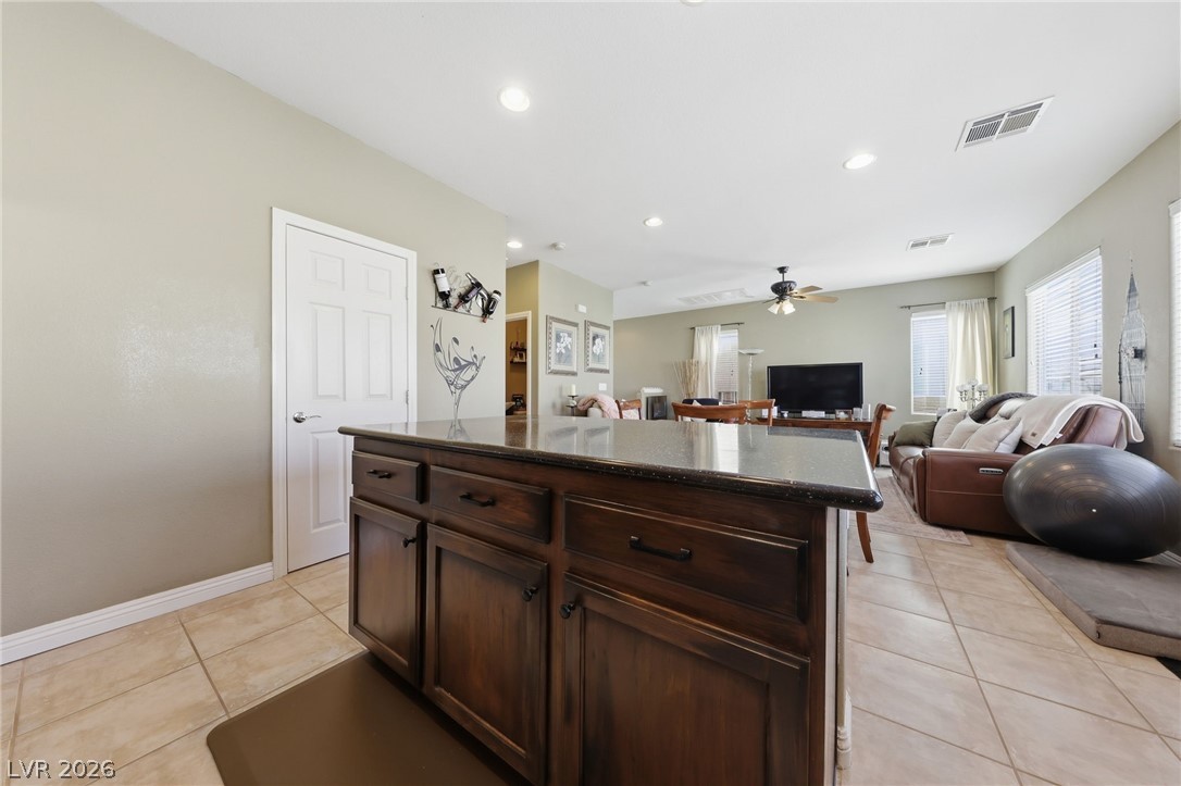 9553 Dawning Heat Street