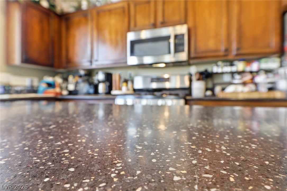 9553 Dawning Heat Street