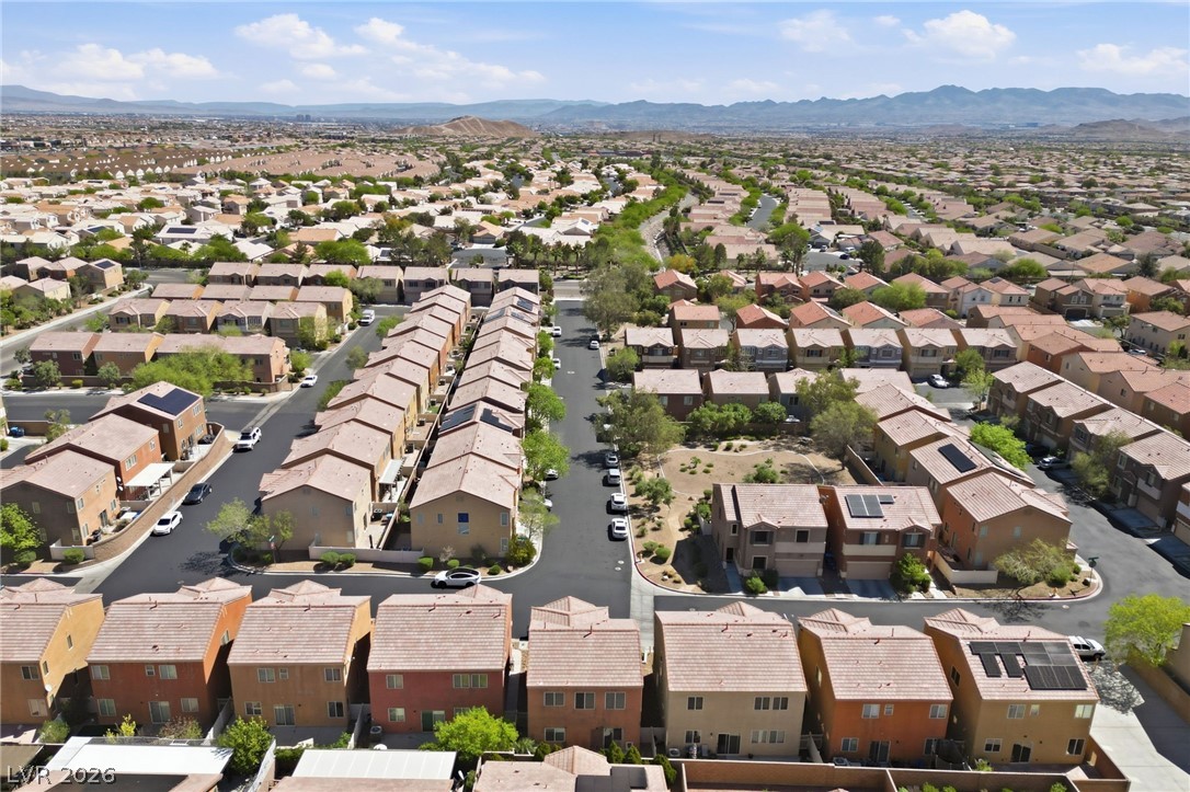 9553 Dawning Heat Street