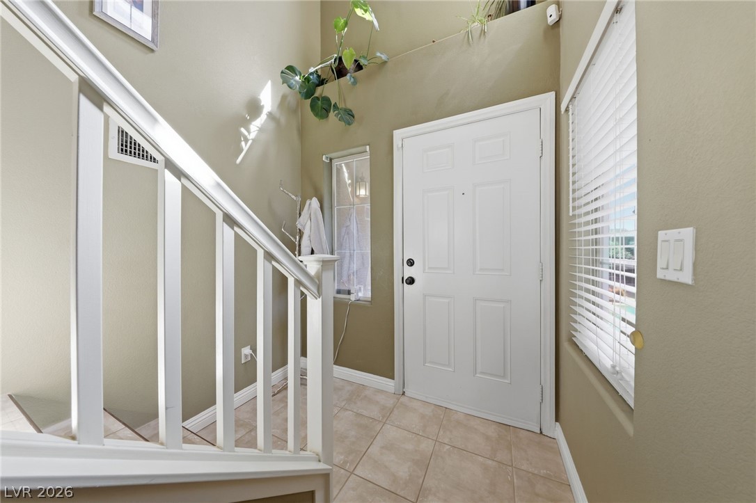 9553 Dawning Heat Street