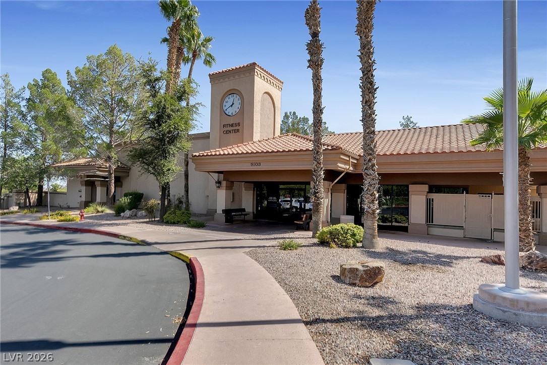 11024 Glacier View Avenue