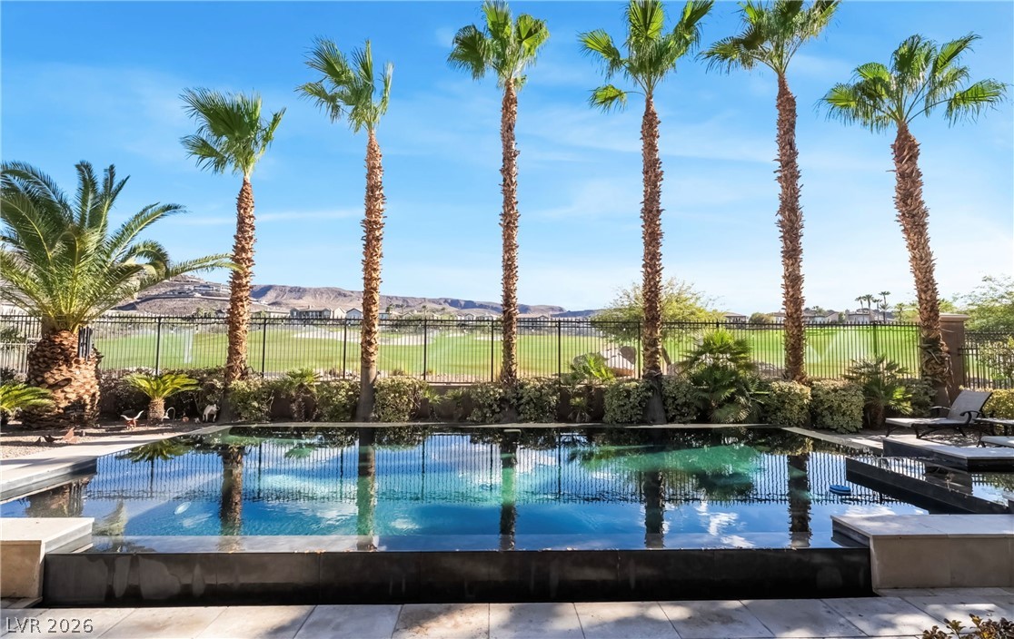 1343 Quiet River Avenue