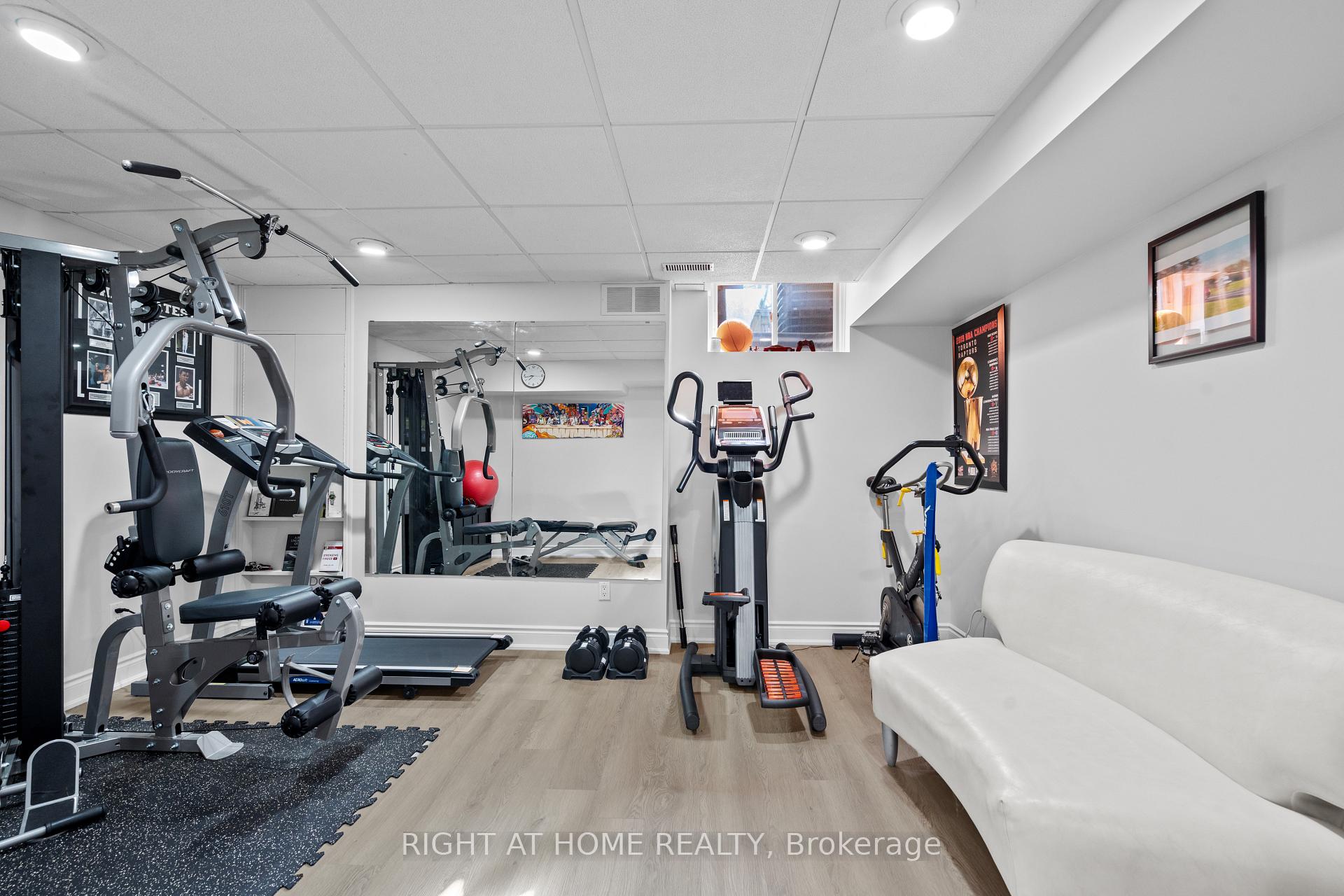 2088 Leanne Boulevard 41