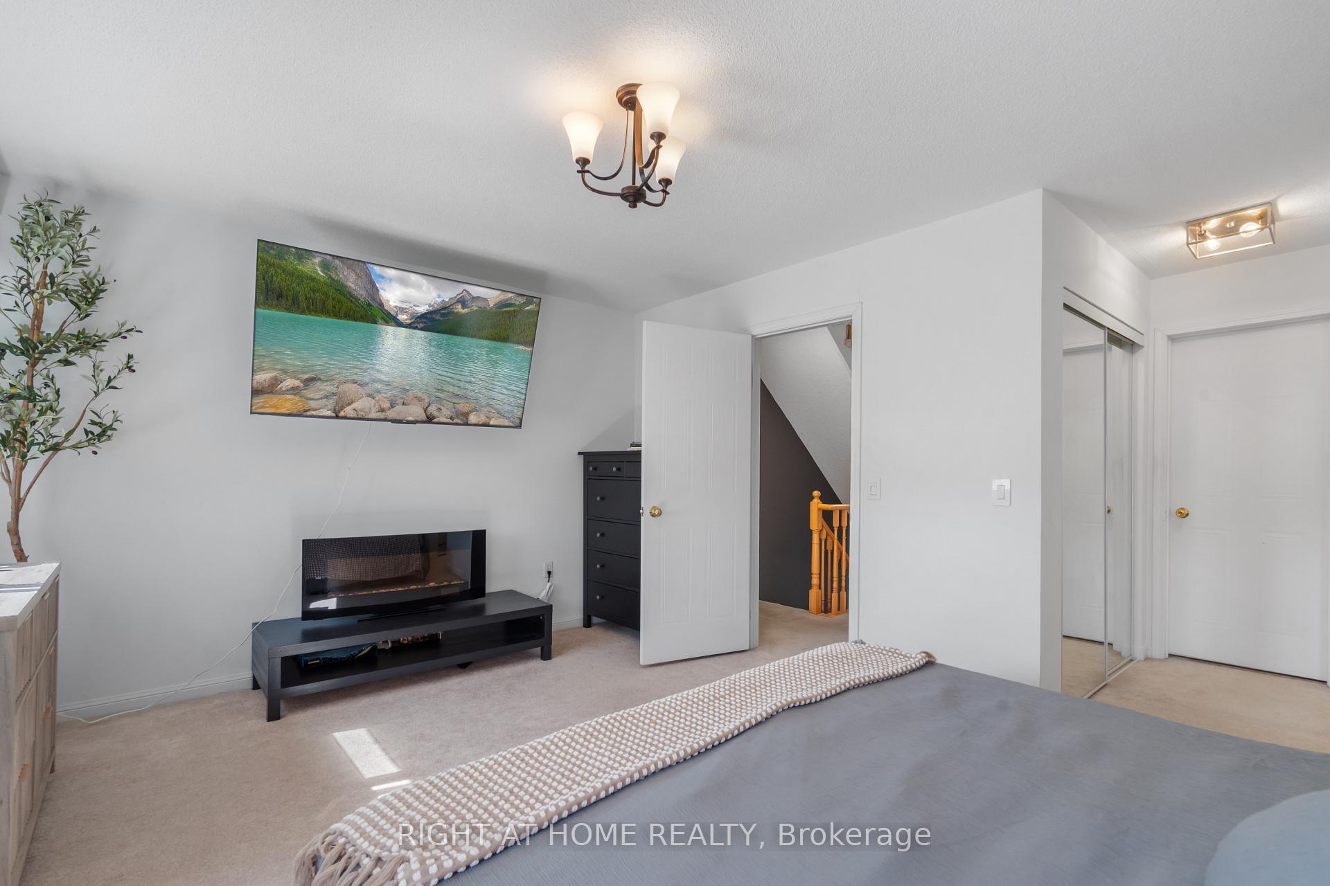 2088 Leanne Boulevard 41