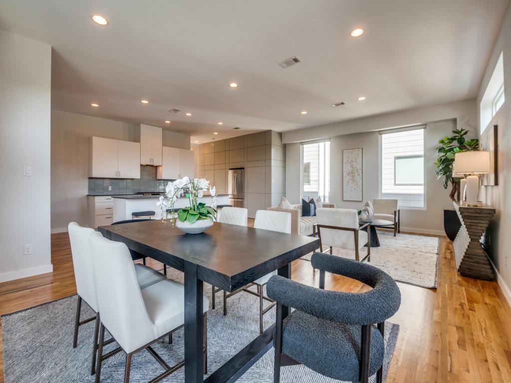 4976 Jack Court