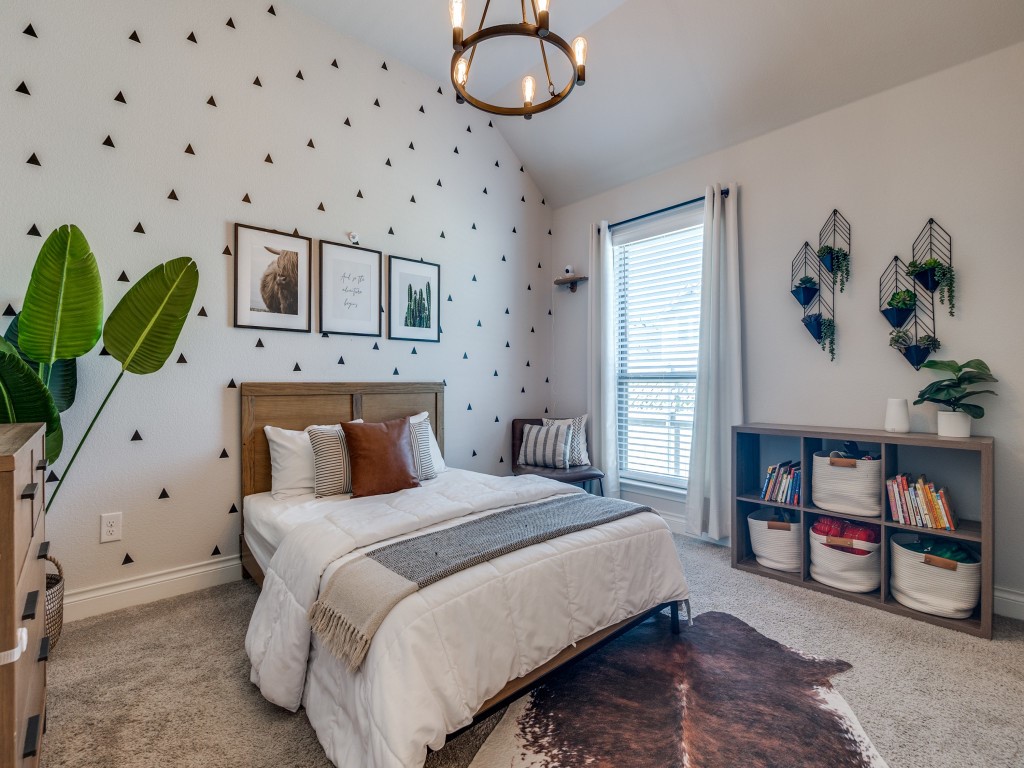 2453 Lazy Dog Lane