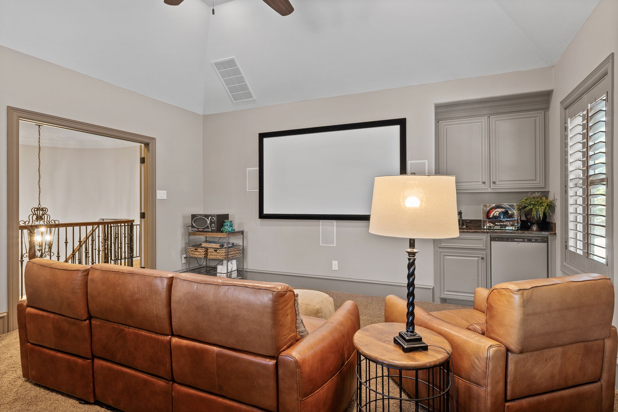 6301 Lakeshore Drive
