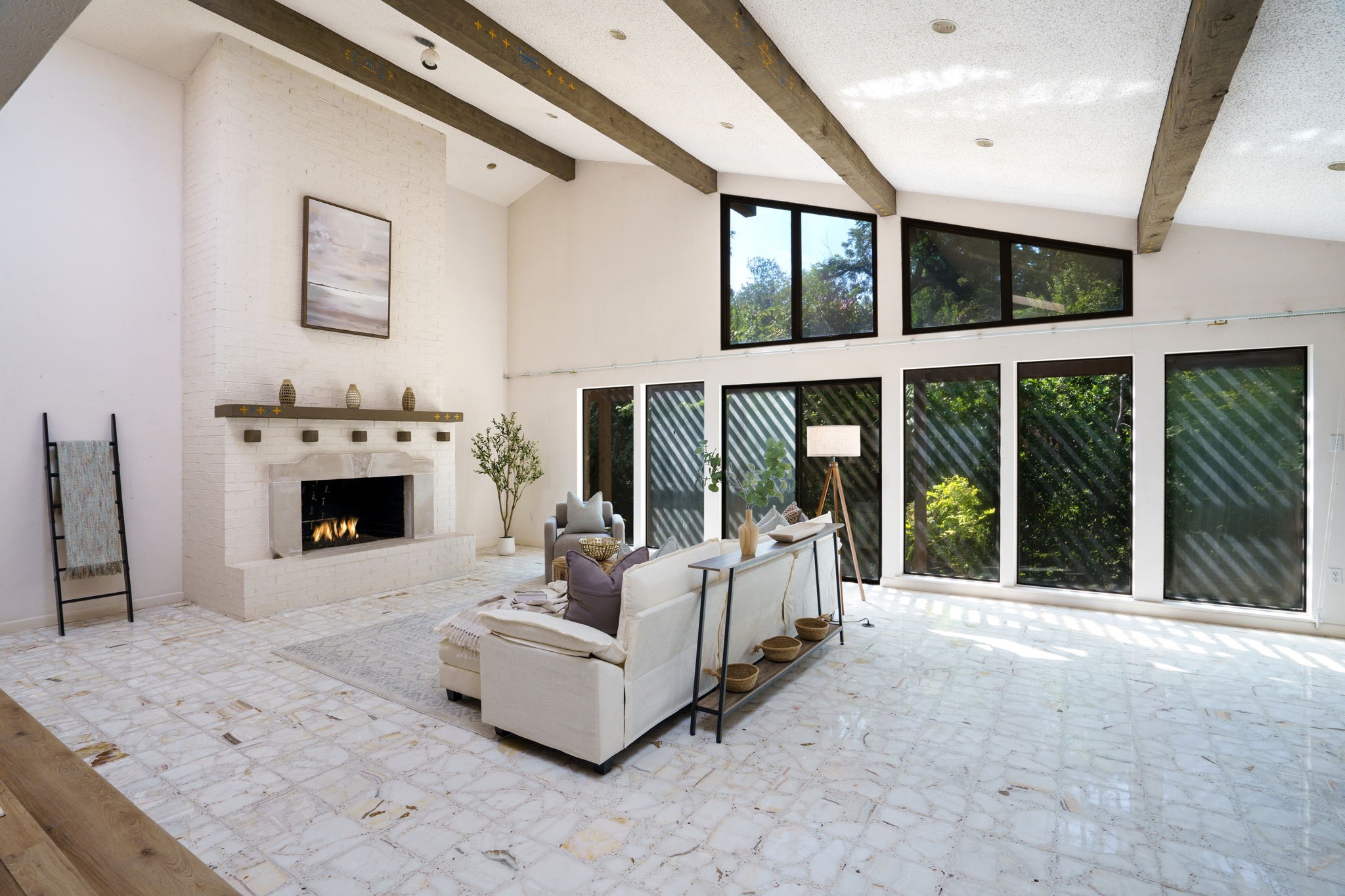 7608 Royal Place