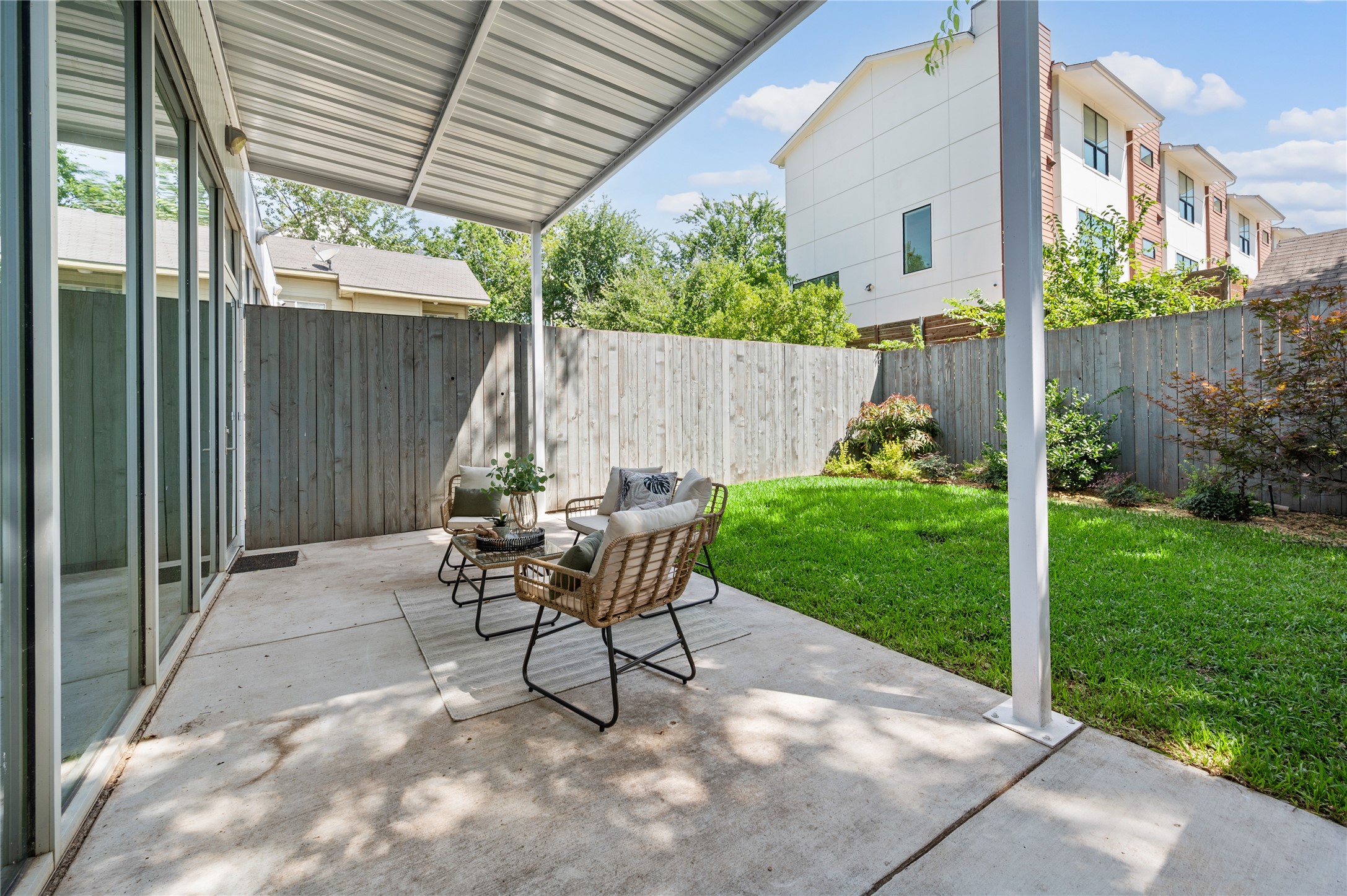 2304 Annex Avenue