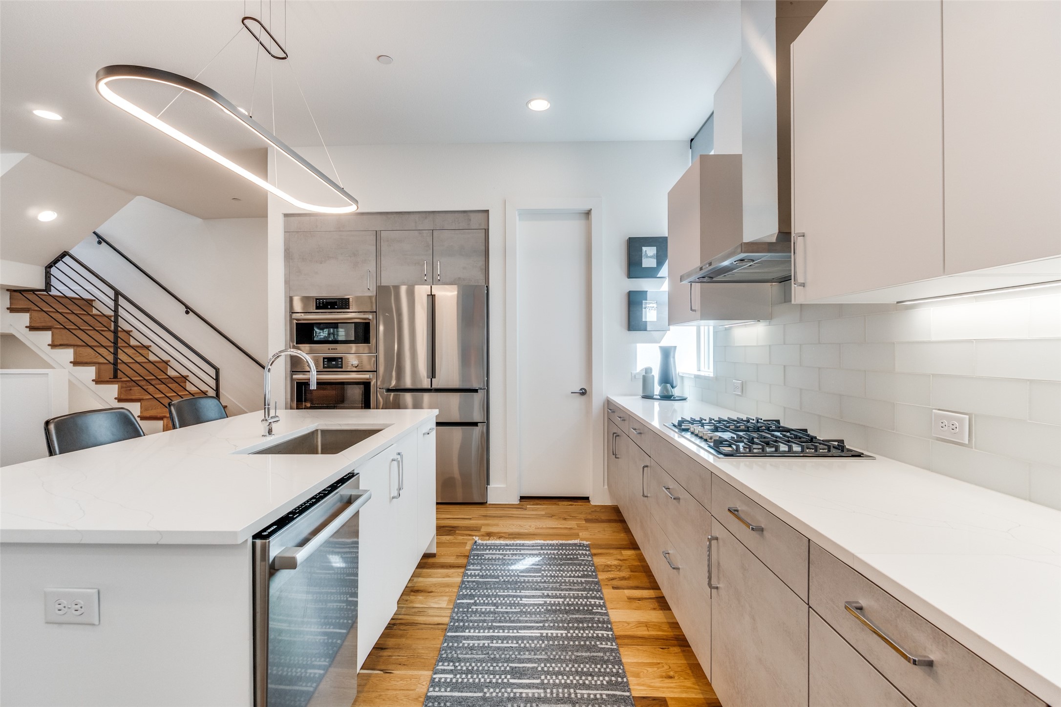 4718 Pacer Court