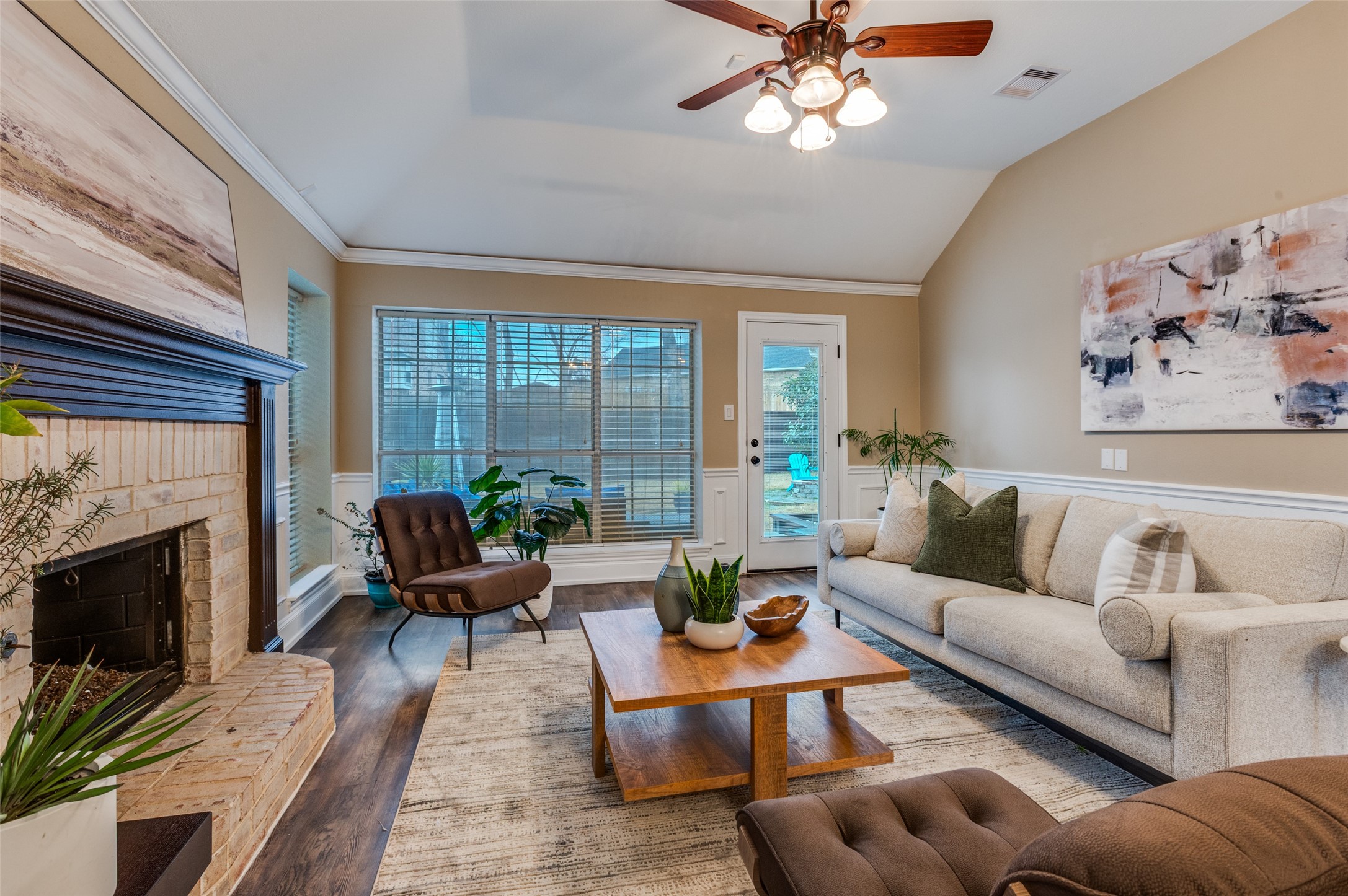 3810 Antioch Circle