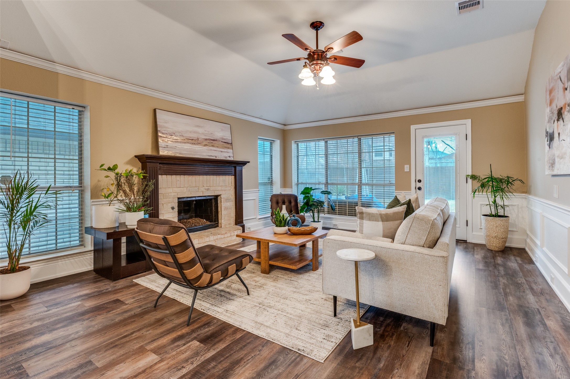 3810 Antioch Circle
