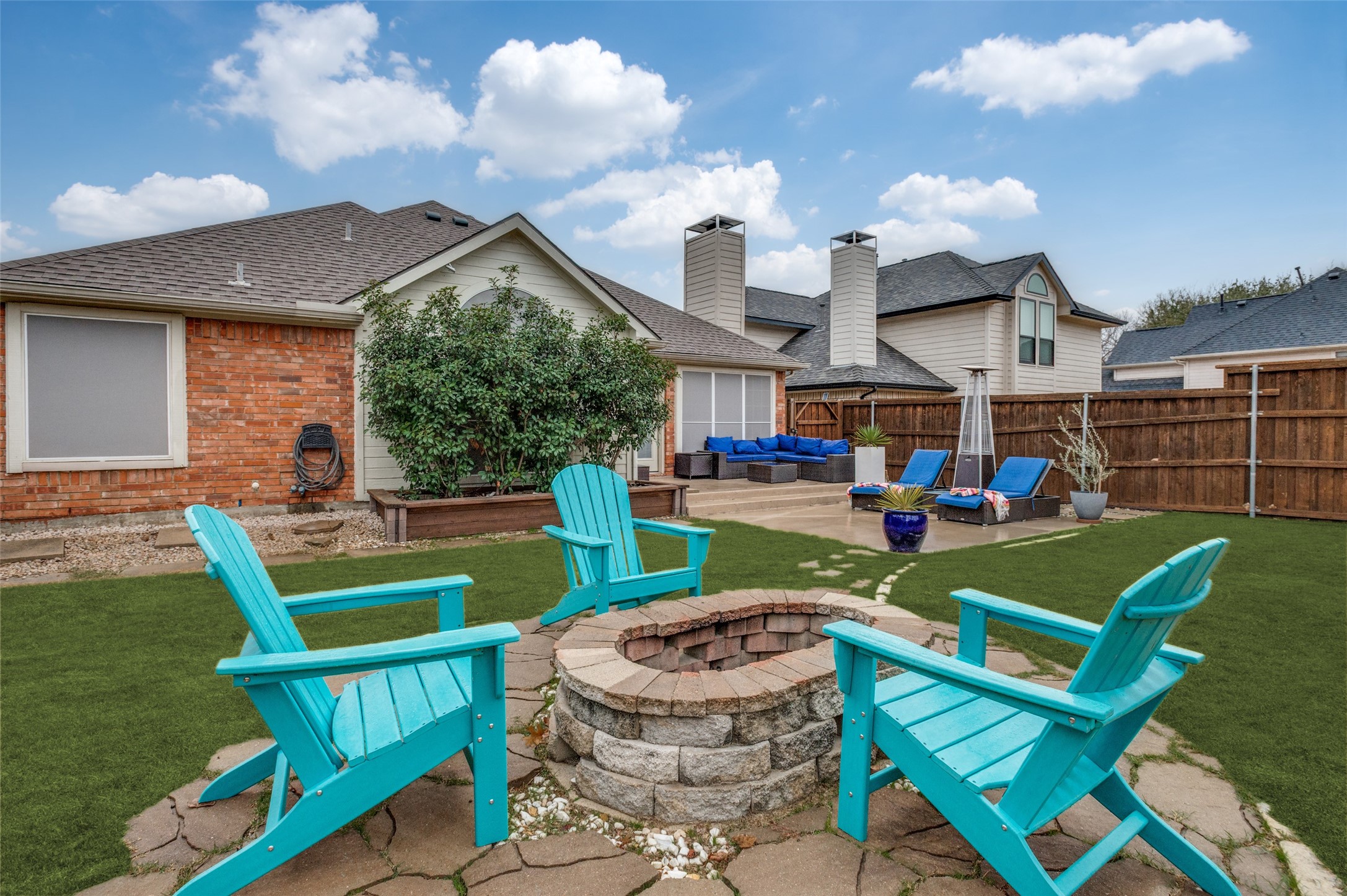 3810 Antioch Circle