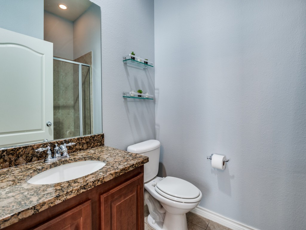 5017 Parkview 122