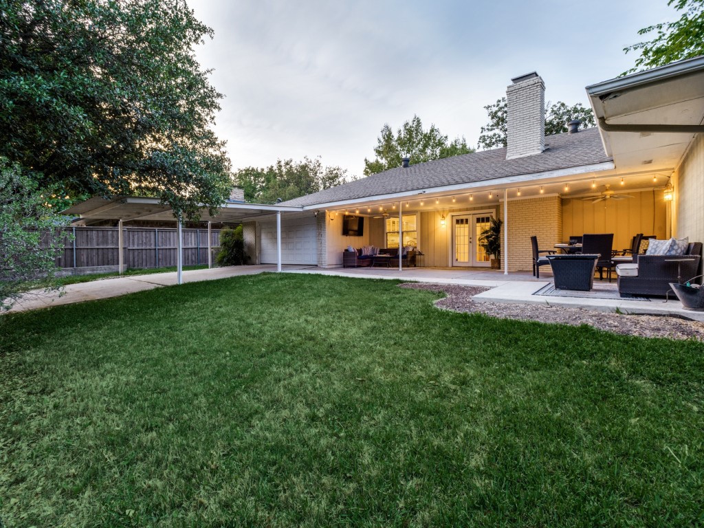 3824 Waldorf Circle