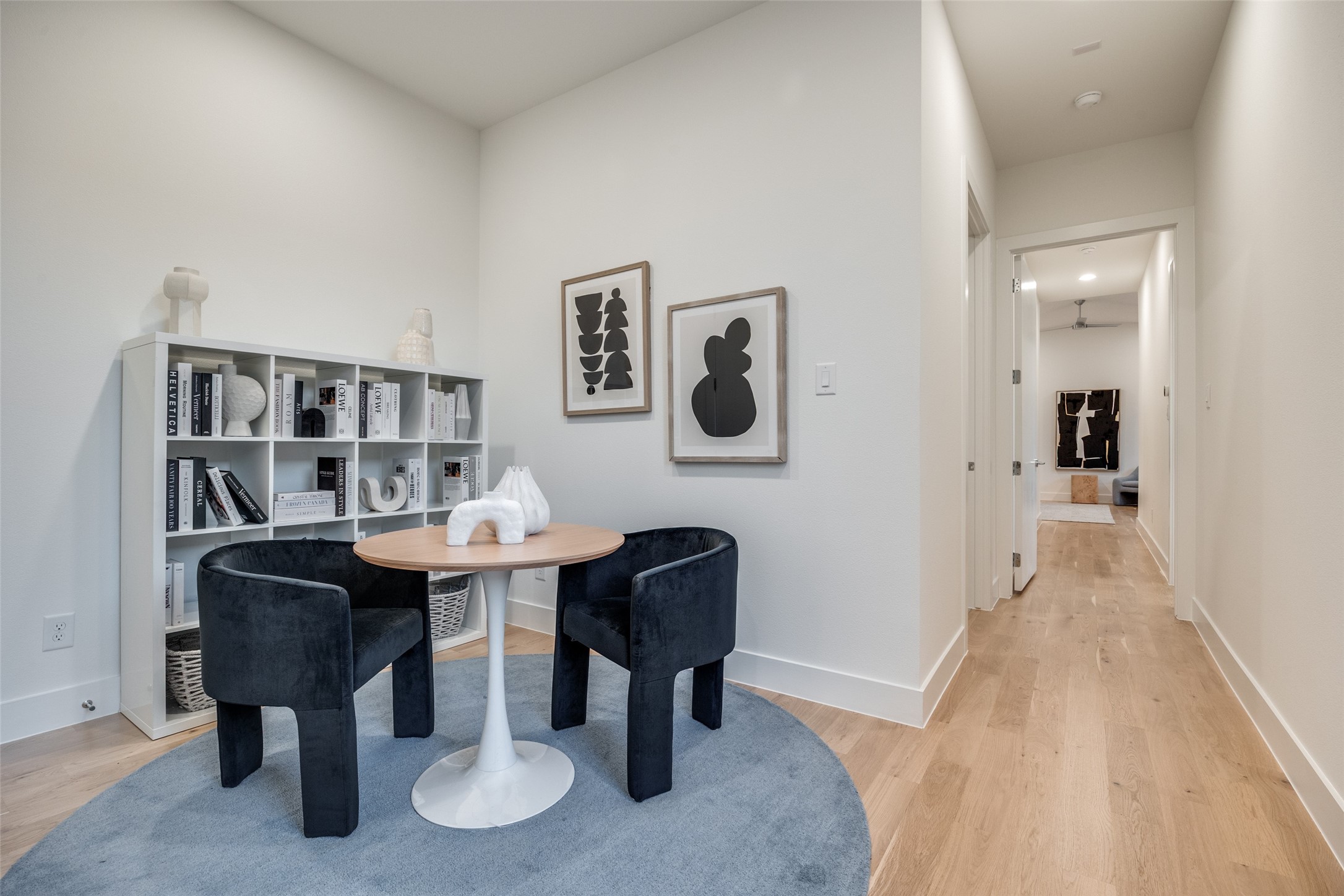 5443 Ellsworth