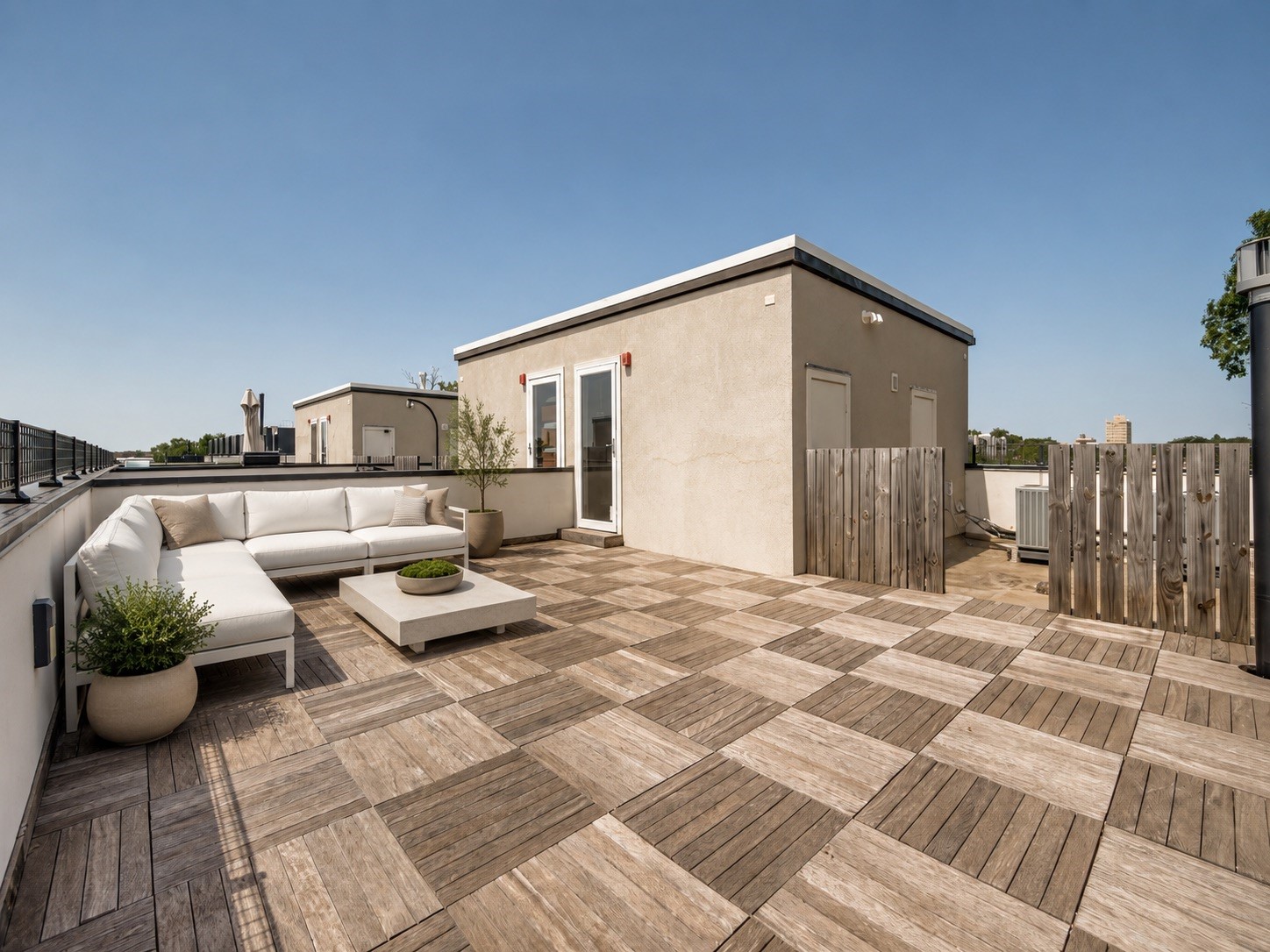 429 W 9th Street 204