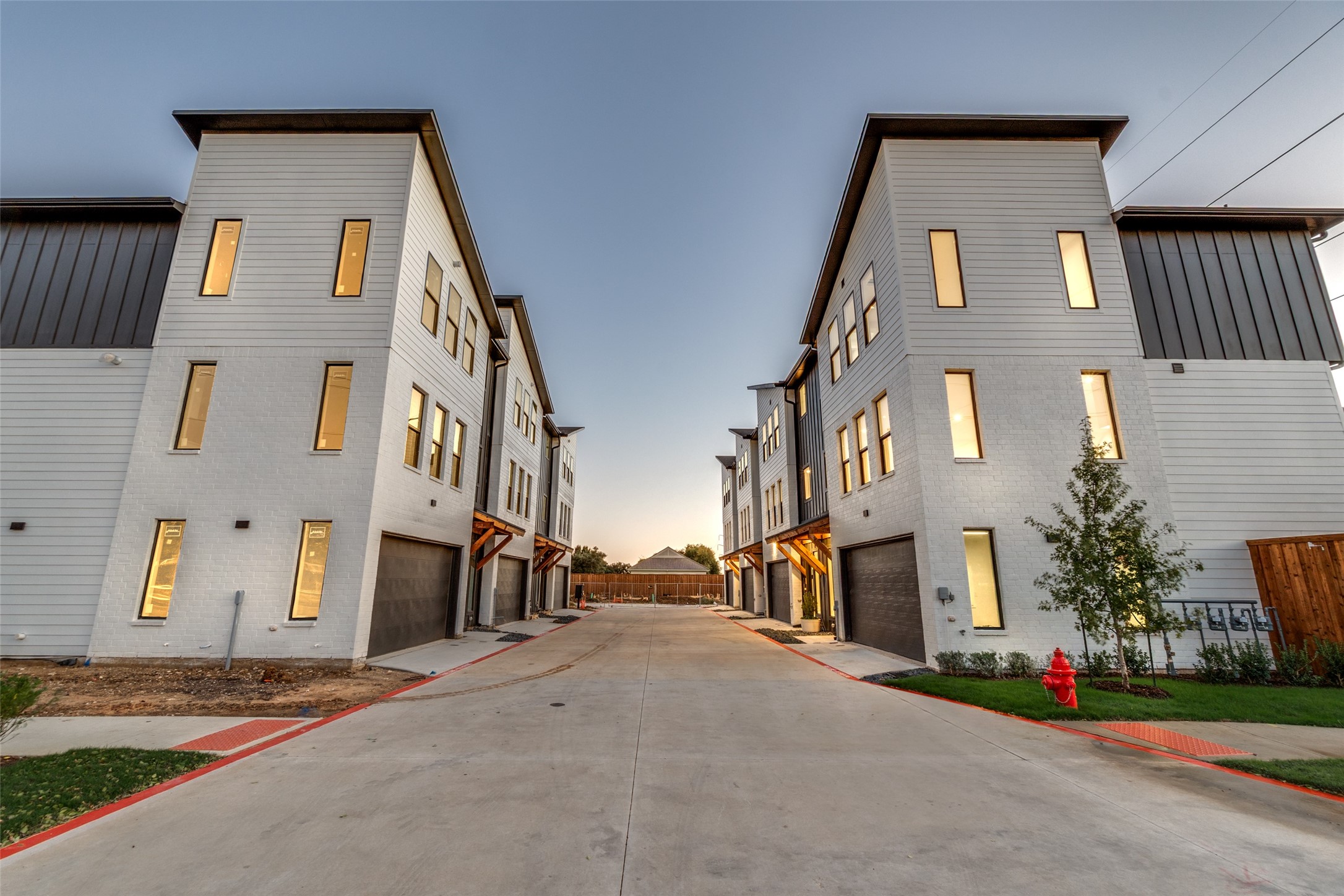 3940 Spring Valley Road 2