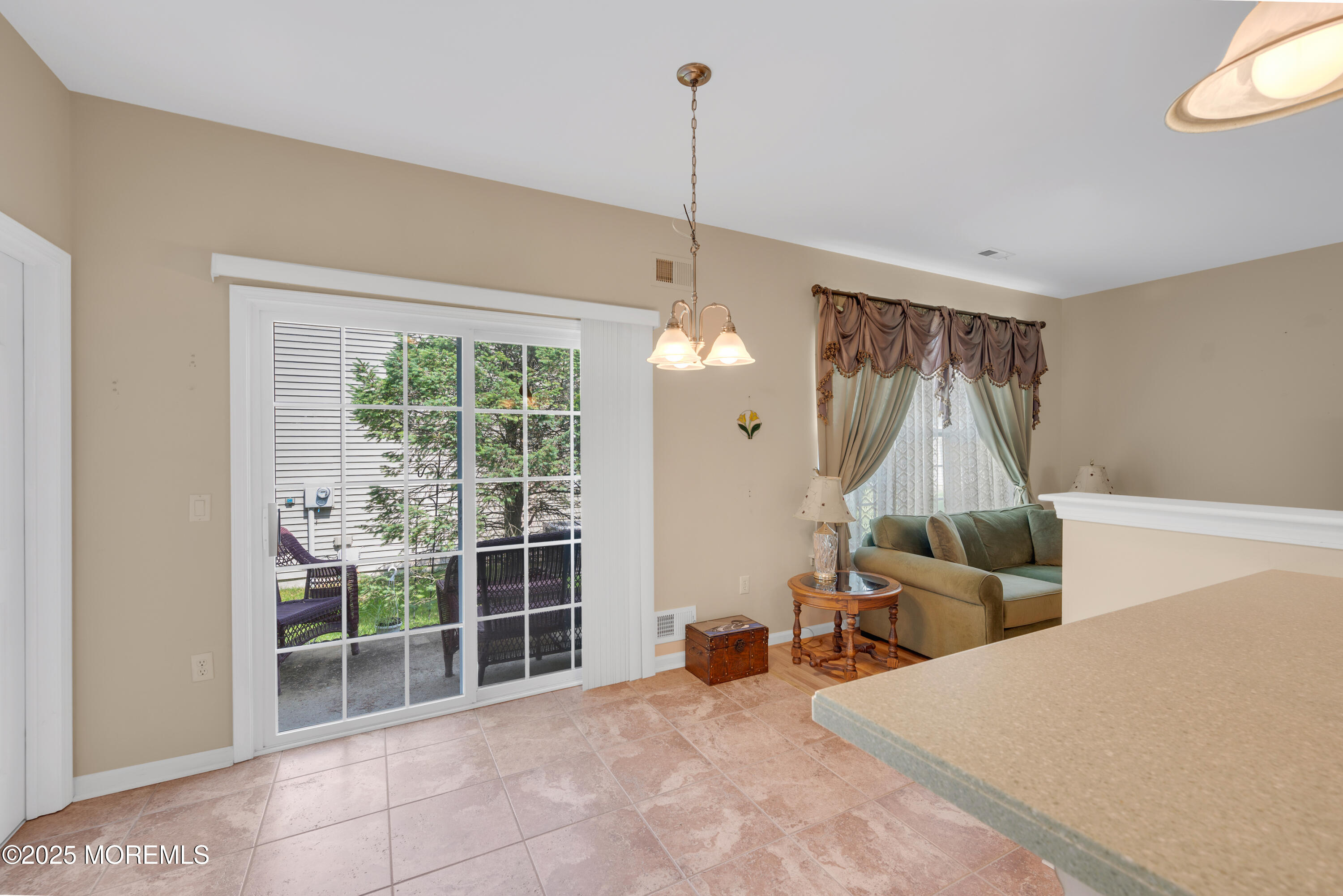 52 Country Walk Boulevard